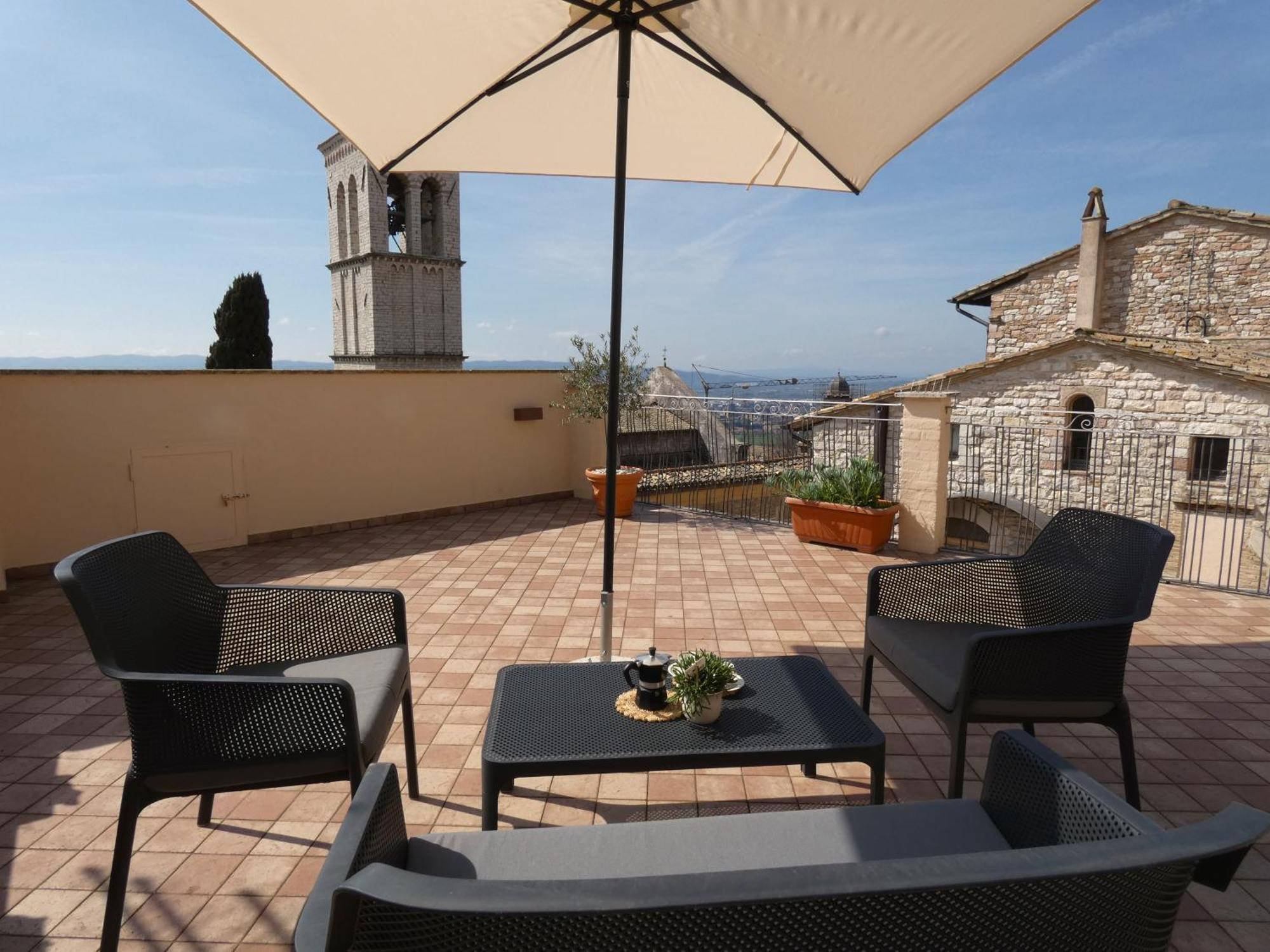 Scappo In Umbria, La Casa Di Eude Apartman Assisi Kültér fotó