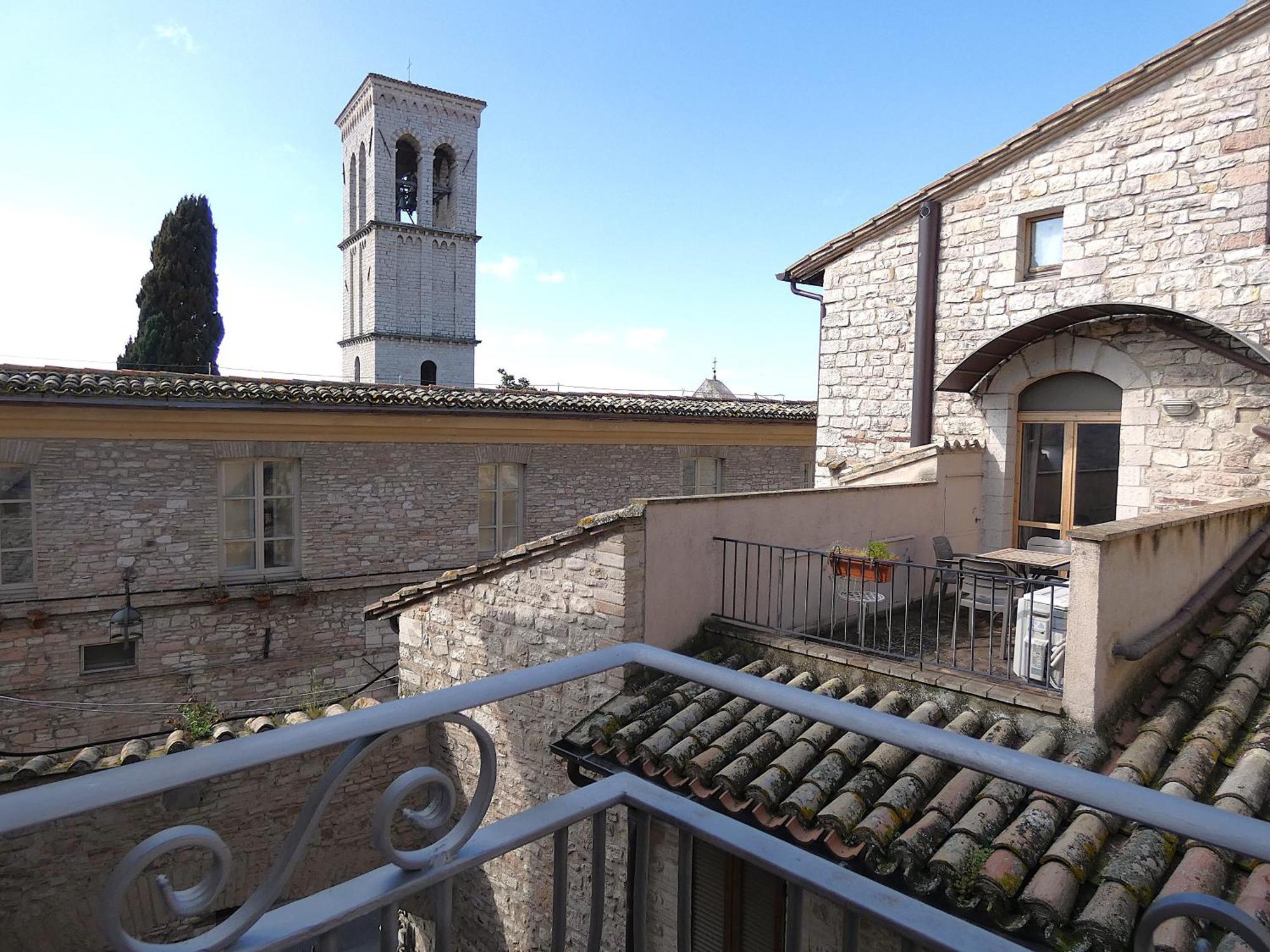 Scappo In Umbria, La Casa Di Eude Apartman Assisi Kültér fotó